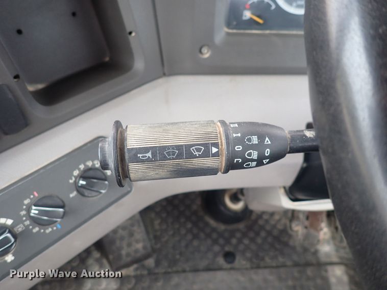 image for item DQ3104 2011 Volvo A40F  haul truck