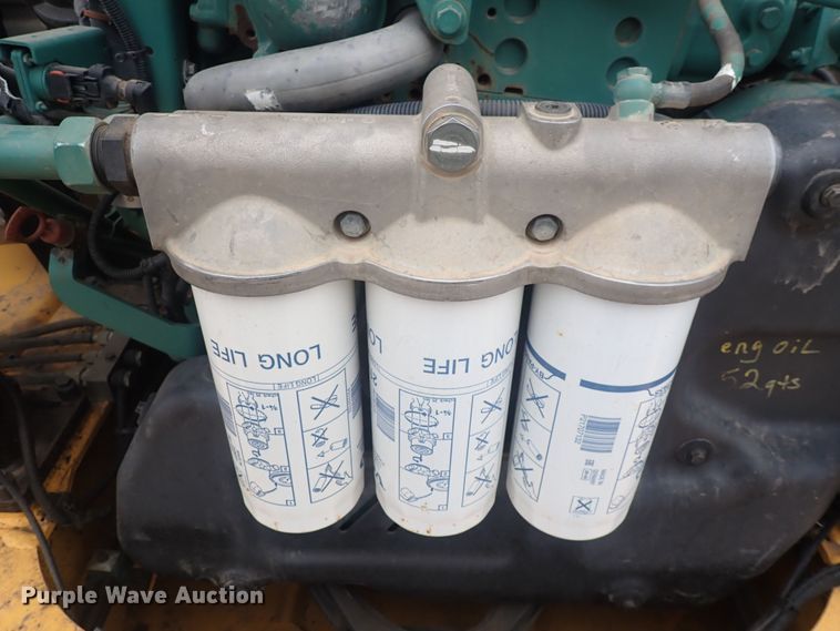 image for item DQ3104 2011 Volvo A40F  haul truck