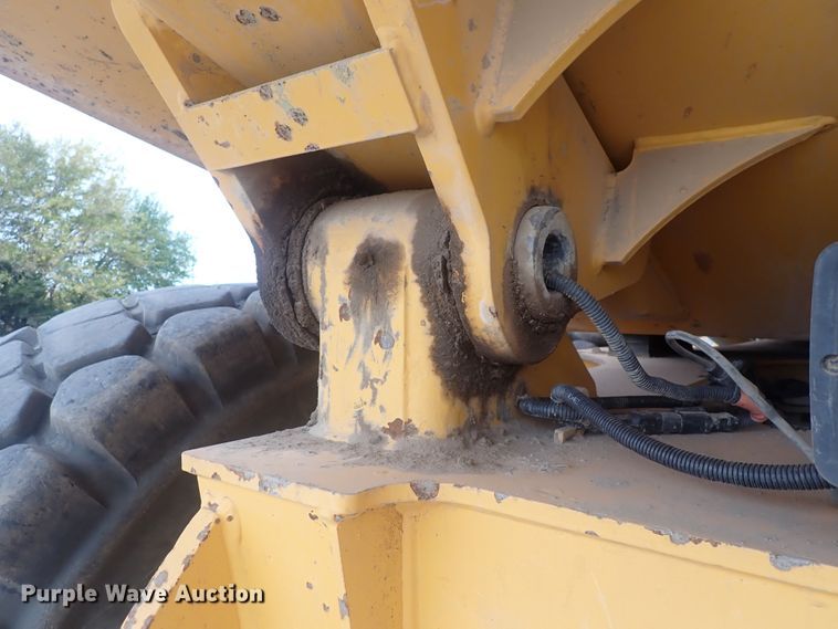 image for item DQ3104 2011 Volvo A40F  haul truck