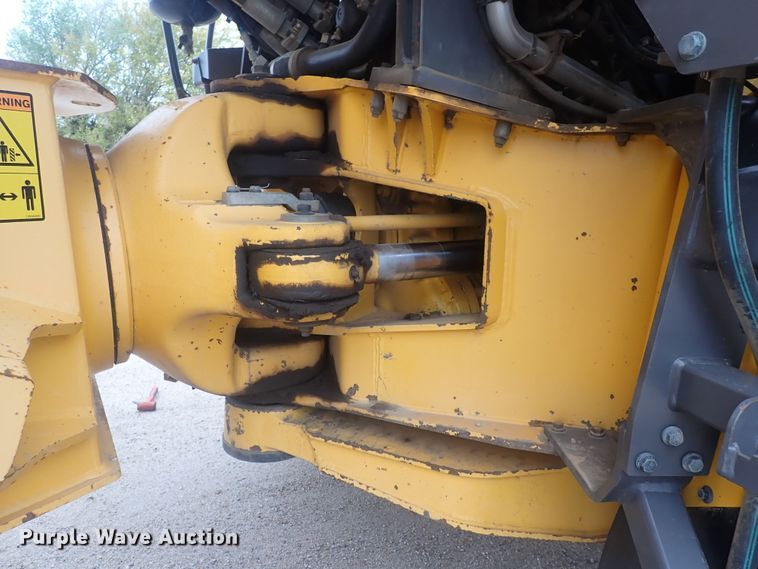 image for item DQ3104 2011 Volvo A40F  haul truck