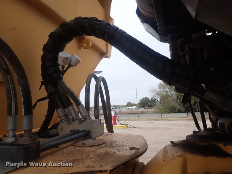 image for item DQ3104 2011 Volvo A40F  haul truck