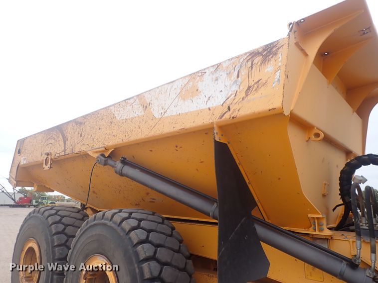 image for item DQ3104 2011 Volvo A40F  haul truck