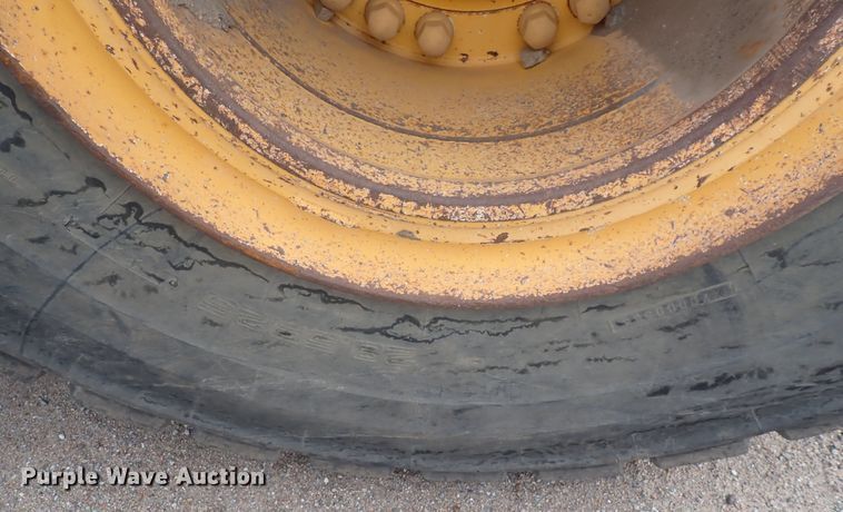 image for item DQ3104 2011 Volvo A40F  haul truck