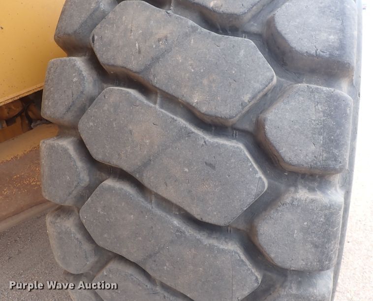 image for item DQ3104 2011 Volvo A40F  haul truck