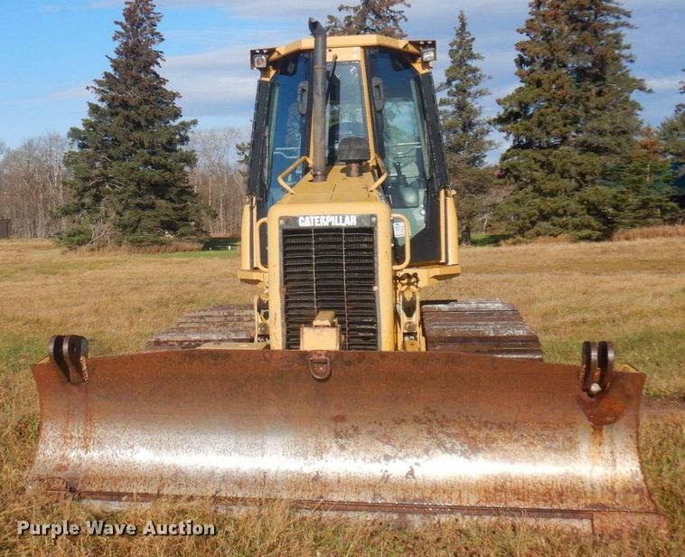 image for item DQ7265 2006 Caterpillar D3G LGP  dozer