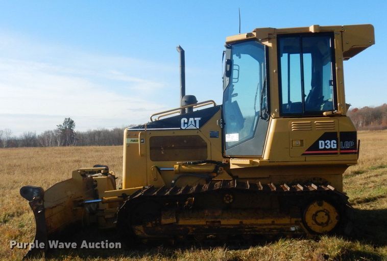 image for item DQ7265 2006 Caterpillar D3G LGP  dozer