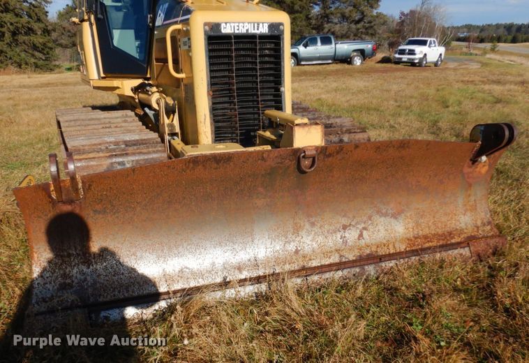 image for item DQ7265 2006 Caterpillar D3G LGP  dozer