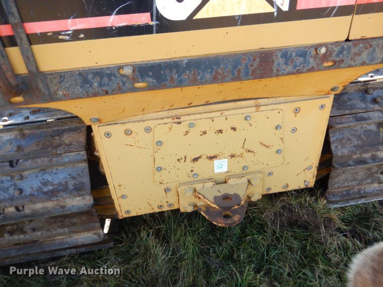 image for item DQ7265 2006 Caterpillar D3G LGP  dozer