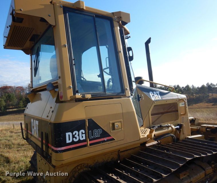 image for item DQ7265 2006 Caterpillar D3G LGP  dozer
