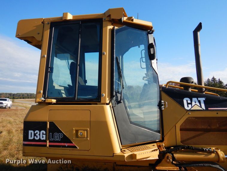 image for item DQ7265 2006 Caterpillar D3G LGP  dozer