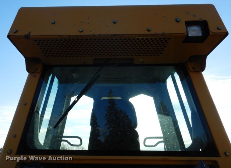 image for item DQ7265 2006 Caterpillar D3G LGP  dozer