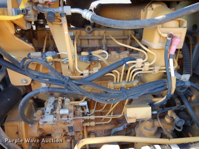 image for item DQ7265 2006 Caterpillar D3G LGP  dozer