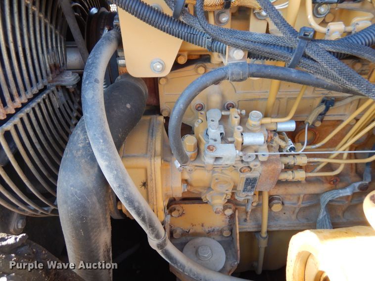 image for item DQ7265 2006 Caterpillar D3G LGP  dozer