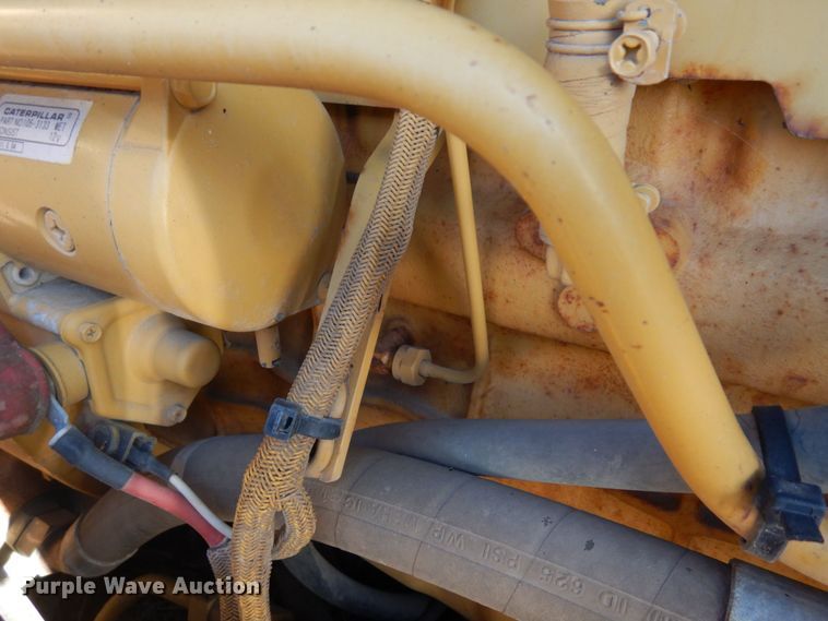 image for item DQ7265 2006 Caterpillar D3G LGP  dozer