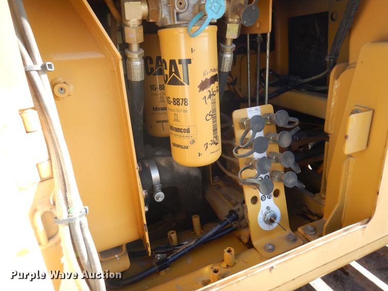 image for item DQ7265 2006 Caterpillar D3G LGP  dozer