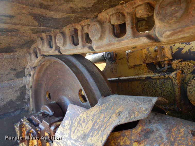 image for item DQ7265 2006 Caterpillar D3G LGP  dozer