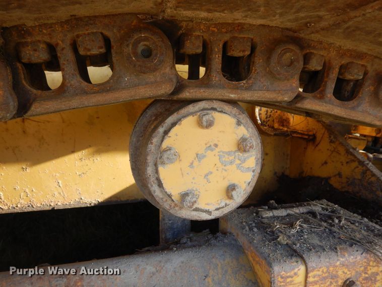 image for item DQ7265 2006 Caterpillar D3G LGP  dozer