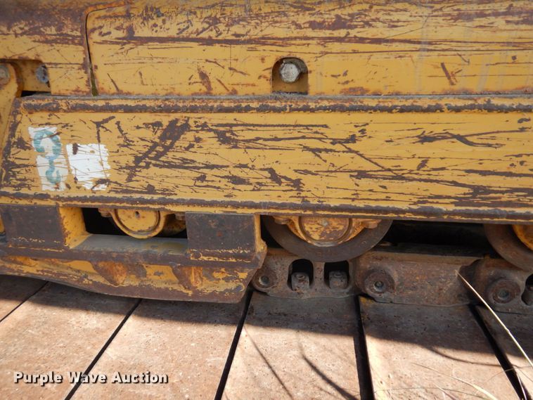 image for item DQ7265 2006 Caterpillar D3G LGP  dozer