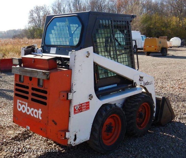 image for item DQ7267 1995 Bobcat 553  skid steer loader