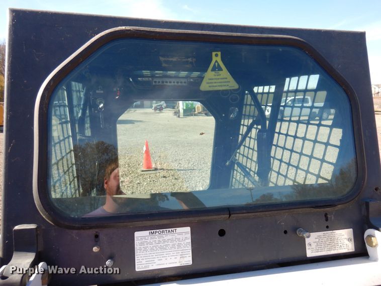 image for item DQ7267 1995 Bobcat 553  skid steer loader