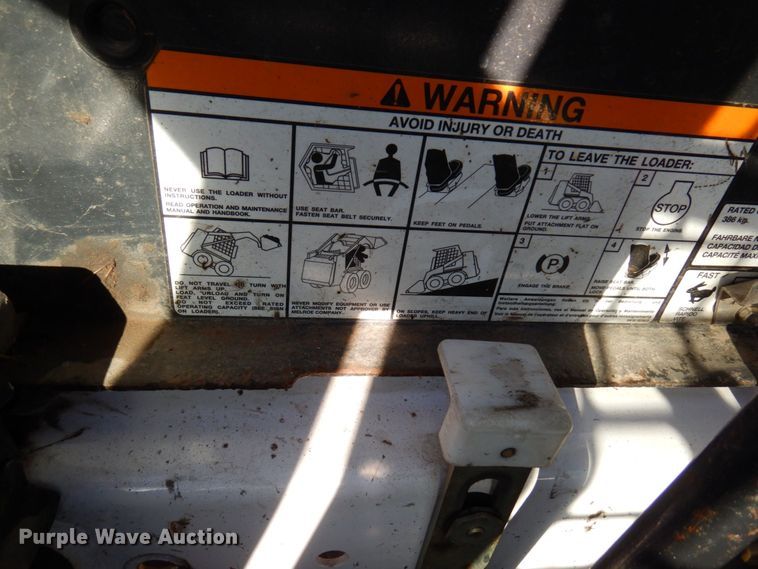 image for item DQ7267 1995 Bobcat 553  skid steer loader