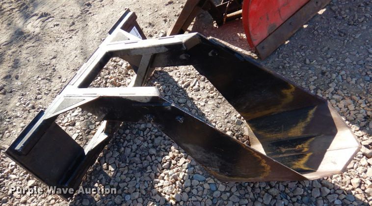 image for item DQ7270 Skid steer U-blade