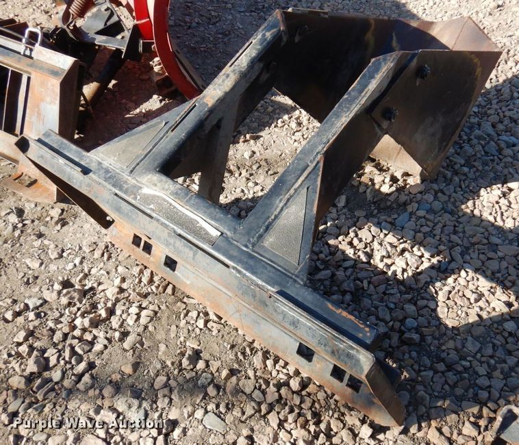 image for item DQ7270 Skid steer U-blade