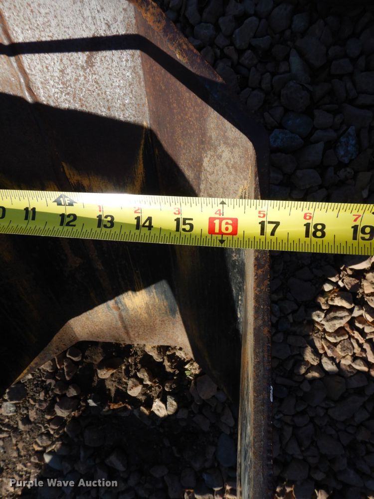 image for item DQ7270 Skid steer U-blade