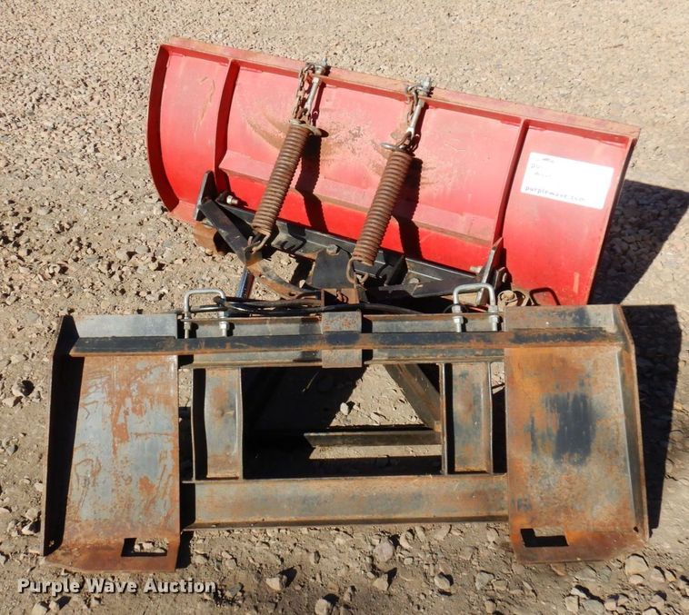 image for item DQ7271 Skid steer snow plow