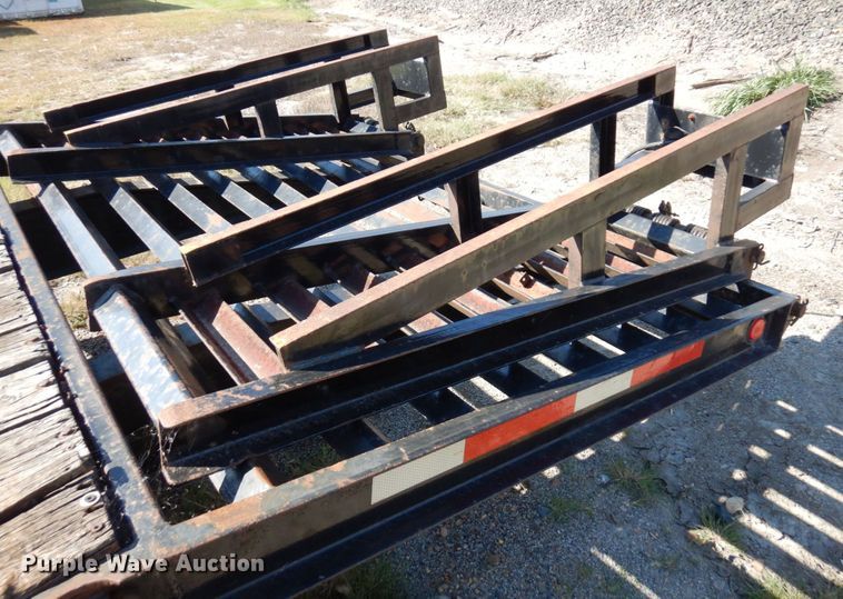 image for item DR0537 1998 Holden  equipment trailer