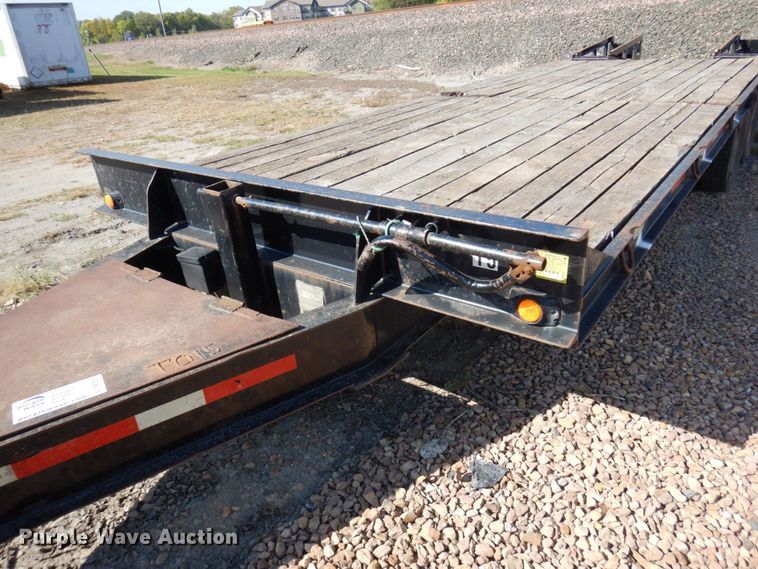 image for item DR0537 1998 Holden  equipment trailer