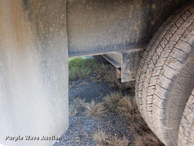 image for item DR0537 1998 Holden  equipment trailer