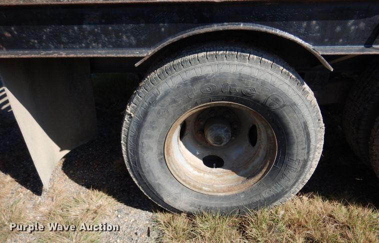 image for item DR0537 1998 Holden  equipment trailer