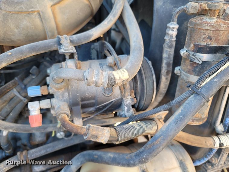 image for item DR3336 1993 Mack CH613  water truck