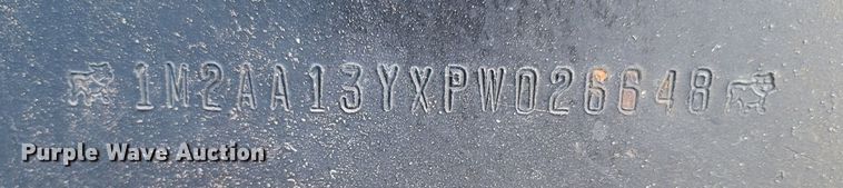 image for item DR3336 1993 Mack CH613  water truck