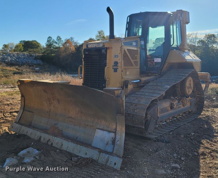image for item DR3337 2011 Caterpillar D6N XL  dozer