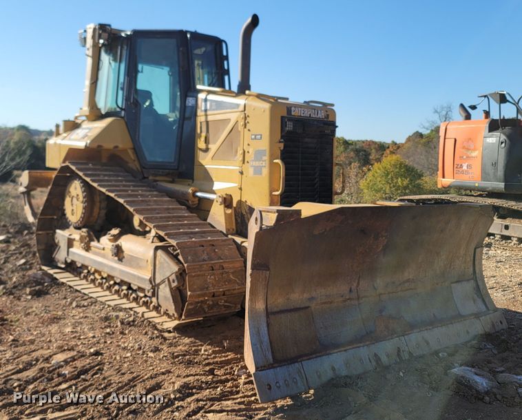 image for item DR3337 2011 Caterpillar D6N XL  dozer