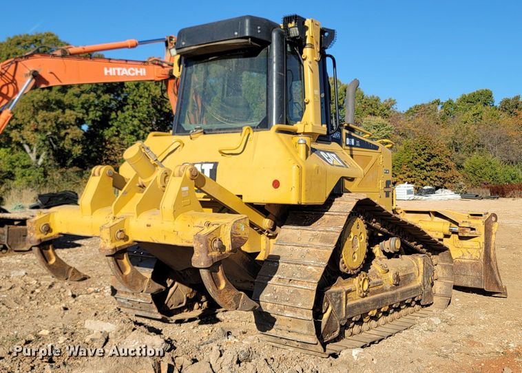 image for item DR3337 2011 Caterpillar D6N XL  dozer