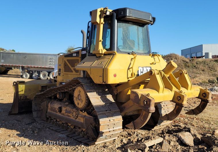 image for item DR3337 2011 Caterpillar D6N XL  dozer