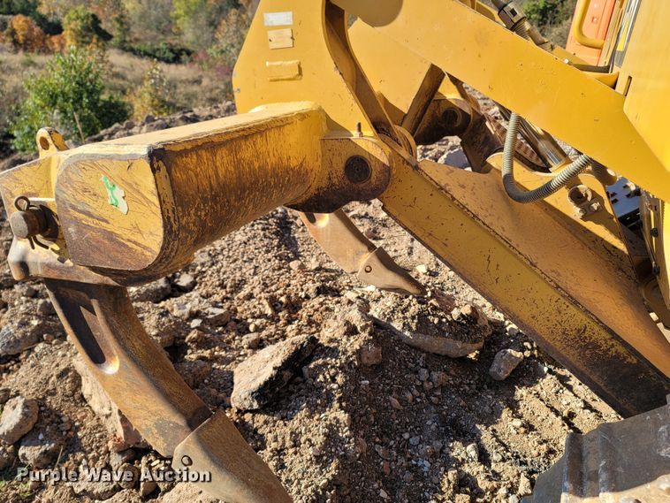 image for item DR3337 2011 Caterpillar D6N XL  dozer