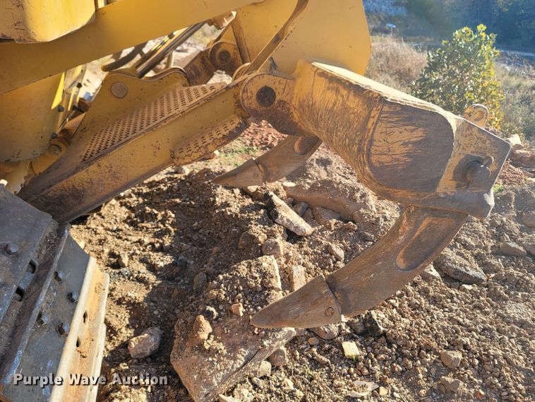 image for item DR3337 2011 Caterpillar D6N XL  dozer