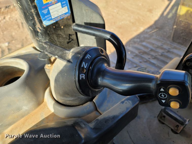 image for item DR3337 2011 Caterpillar D6N XL  dozer