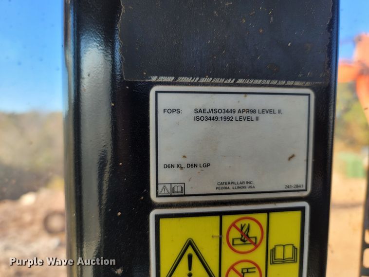 image for item DR3337 2011 Caterpillar D6N XL  dozer