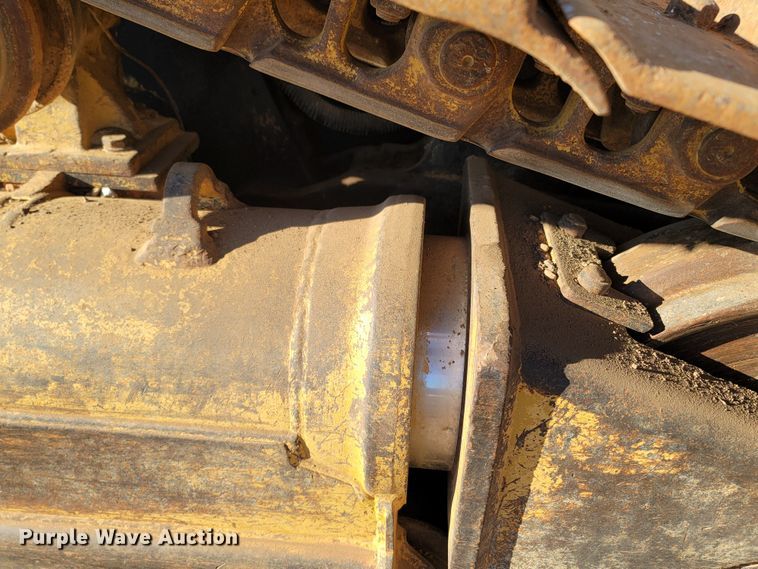 image for item DR3337 2011 Caterpillar D6N XL  dozer