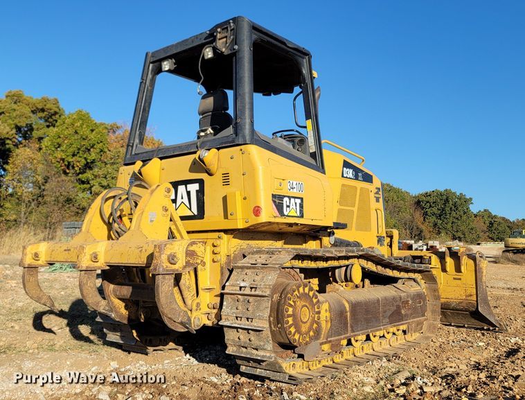 image for item DR3338 2012 Caterpillar D3K2 XL  dozer