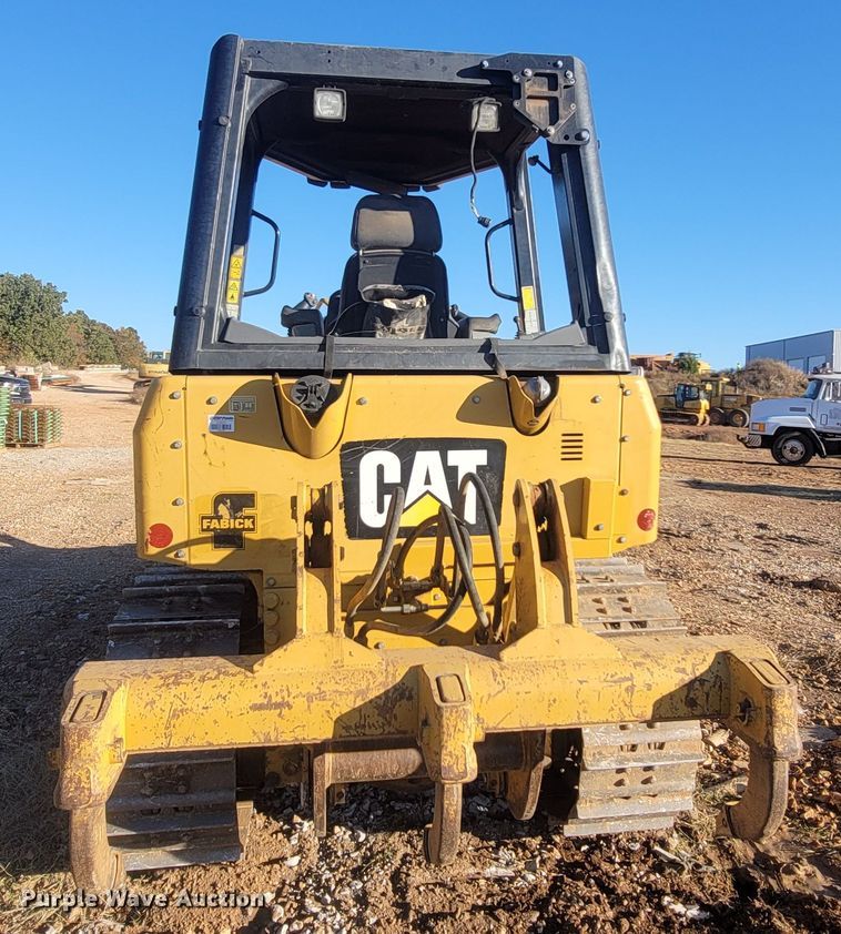 image for item DR3338 2012 Caterpillar D3K2 XL  dozer