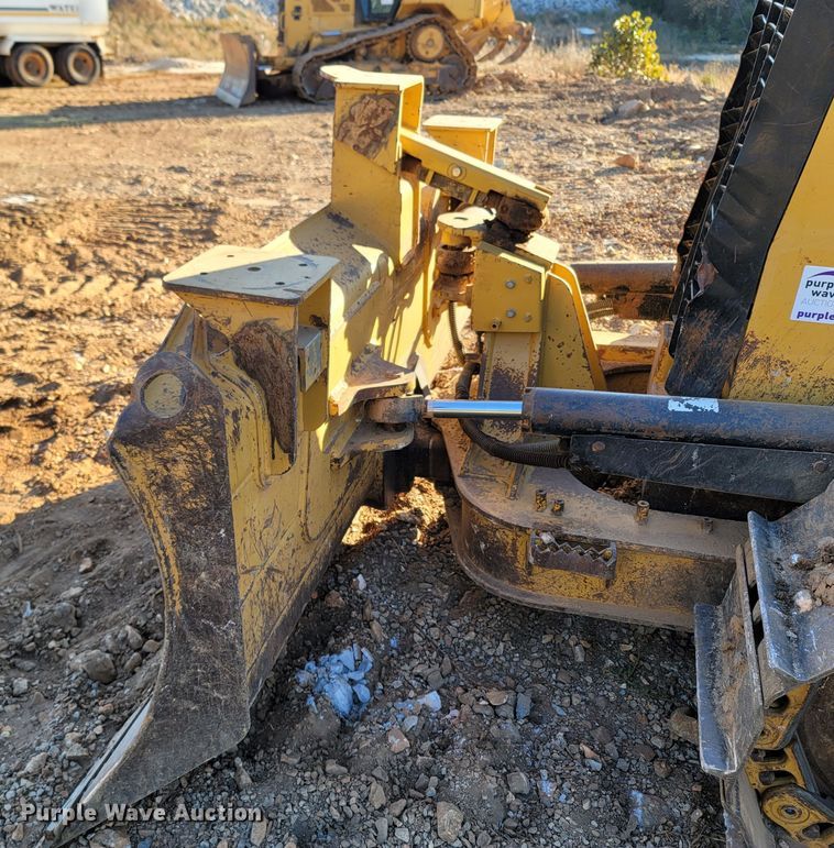 image for item DR3338 2012 Caterpillar D3K2 XL  dozer