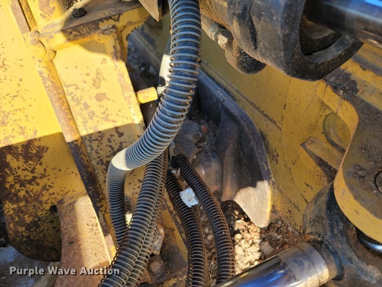 image for item DR3338 2012 Caterpillar D3K2 XL  dozer