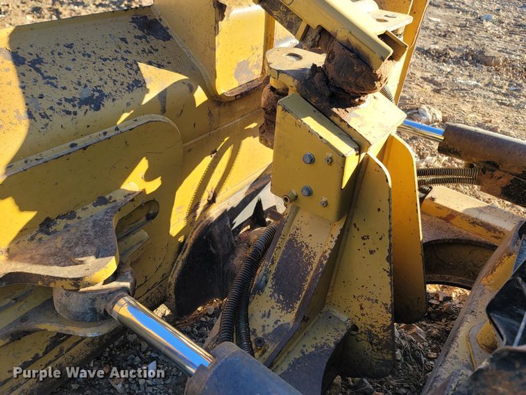 image for item DR3338 2012 Caterpillar D3K2 XL  dozer