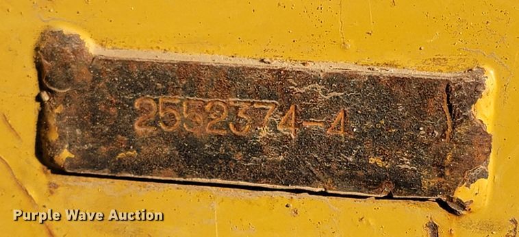 image for item DR3338 2012 Caterpillar D3K2 XL  dozer